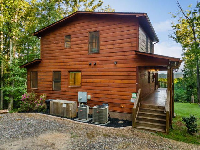 34 Highland Forest Trail, Morganton, GA 30560