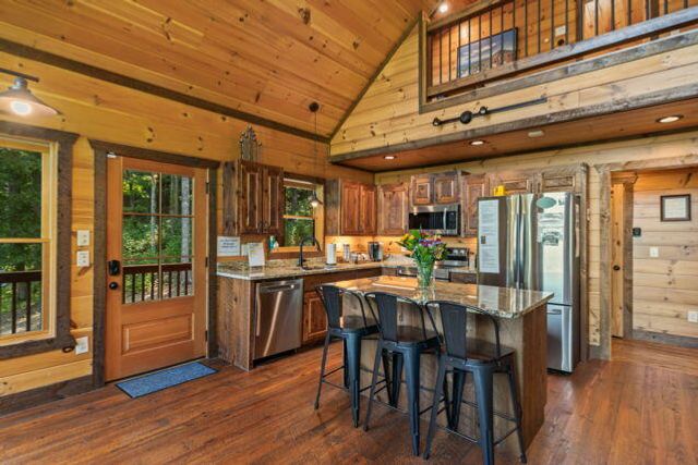 34 Highland Forest Trail, Morganton, GA 30560