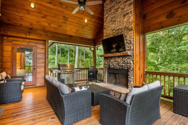 34 Highland Forest Trail, Morganton, GA 30560