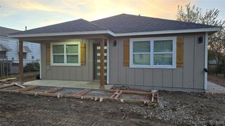 4844 S 34th Avenue W, Tulsa, OK 74107