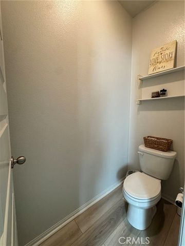 19553 Hanging Rock Road, Lake Elsinore, CA 92532