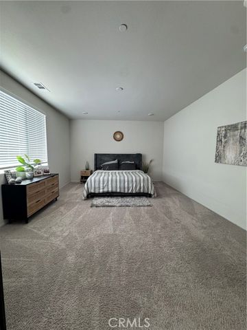 19553 Hanging Rock Road, Lake Elsinore, CA 92532