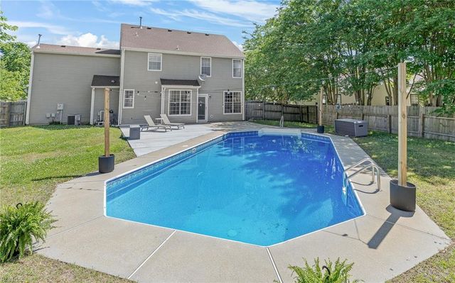 108 Riverwood TRCE, Suffolk, VA 23434