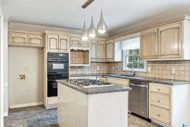 3673 GUYTON ROAD, Hoover, AL 35244