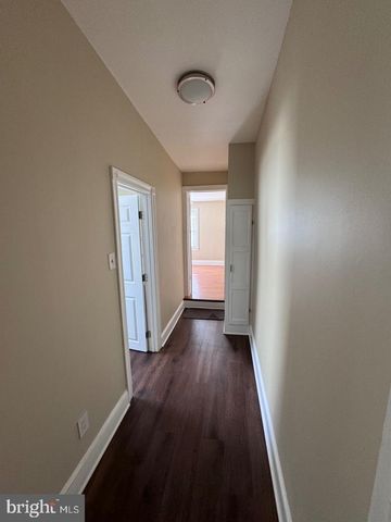 222 W UNION ST, Burlington, NJ 08016