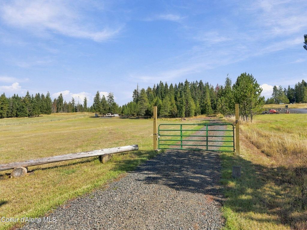 81 Mountain Pasture DR, St. Maries, ID 83861 photo 2