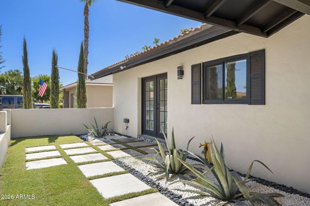 8437 E VIA DE ENCANTO --, Scottsdale, AZ 85258