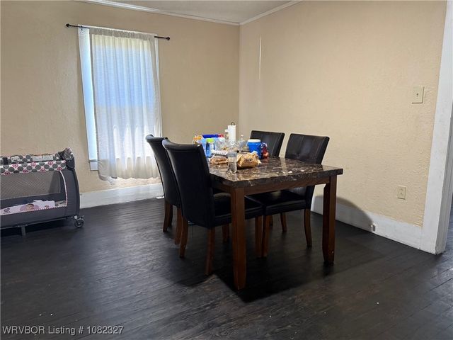 1206 N 6th Street, Fort Smith, AR 72901