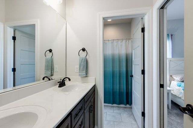 305 McClaran Pl, Murfreesboro, TN 37129