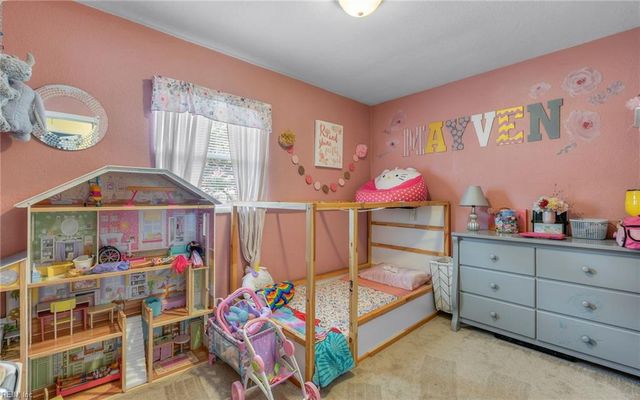8020 Meadow Creek RD, Norfolk, VA 23518