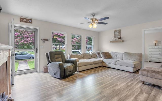 8020 Meadow Creek RD, Norfolk, VA 23518