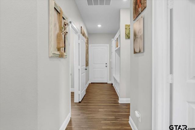 18329 Timber Oaks Dr, Lindale, TX 75771