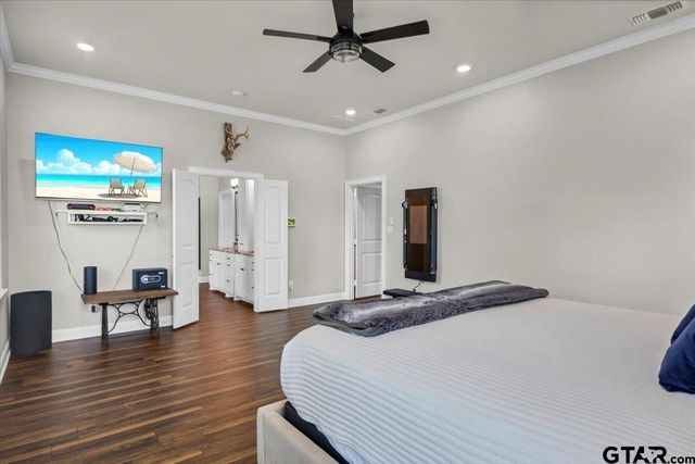 18329 Timber Oaks Dr, Lindale, TX 75771