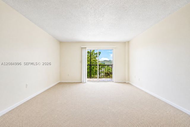 14250 SW 62nd St 521, Miami, FL 33183