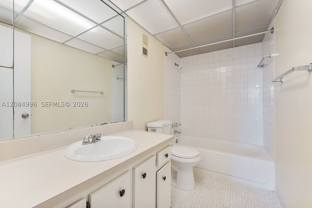 14250 SW 62nd St 521, Miami, FL 33183