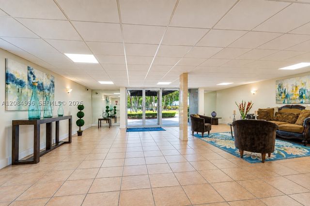 14250 SW 62nd St 521, Miami, FL 33183