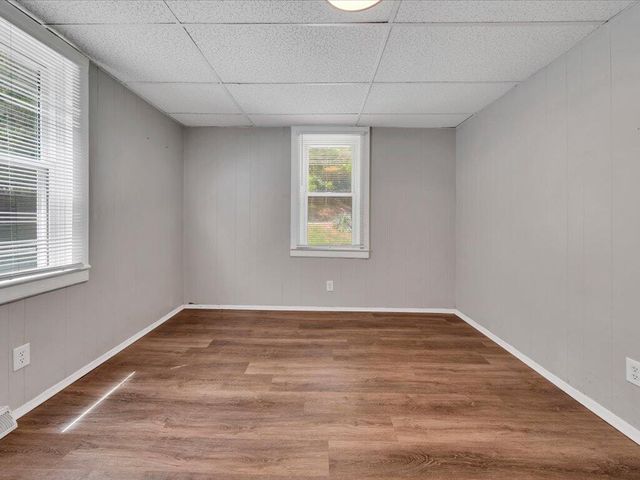1119 Drewry RD, Martinsville, VA 24112