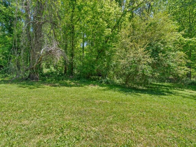 1119 Drewry RD, Martinsville, VA 24112