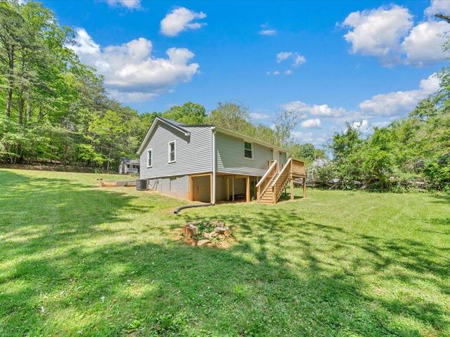 1119 Drewry RD, Martinsville, VA 24112