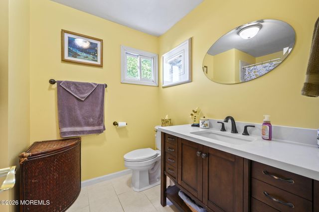 13 Tara Lin Drive, Hazlet, NJ 07730