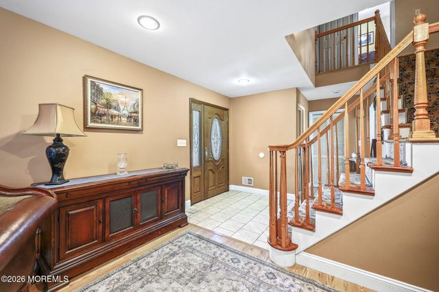 13 Tara Lin Drive, Hazlet, NJ 07730
