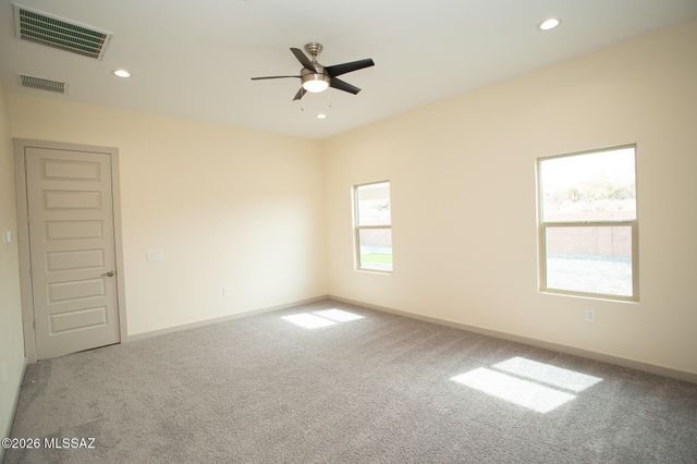 13480 N Gladstone Hill Place, Marana, AZ 85658