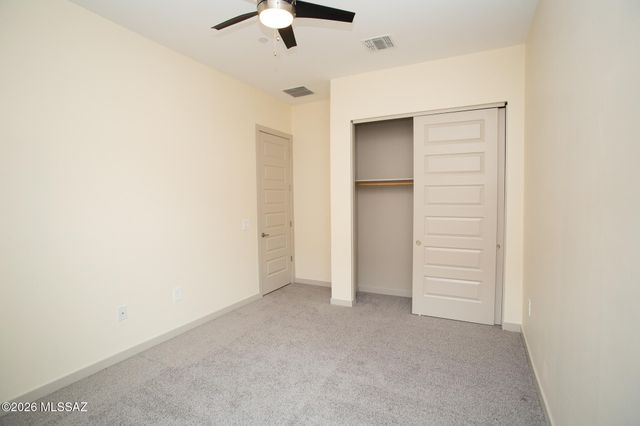 13480 N Gladstone Hill Place, Marana, AZ 85658