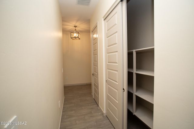 13480 N Gladstone Hill Place, Marana, AZ 85658