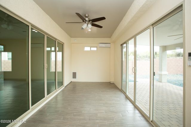 13480 N Gladstone Hill Place, Marana, AZ 85658