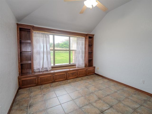 2716 SE 39th Street, Moore, OK 73160