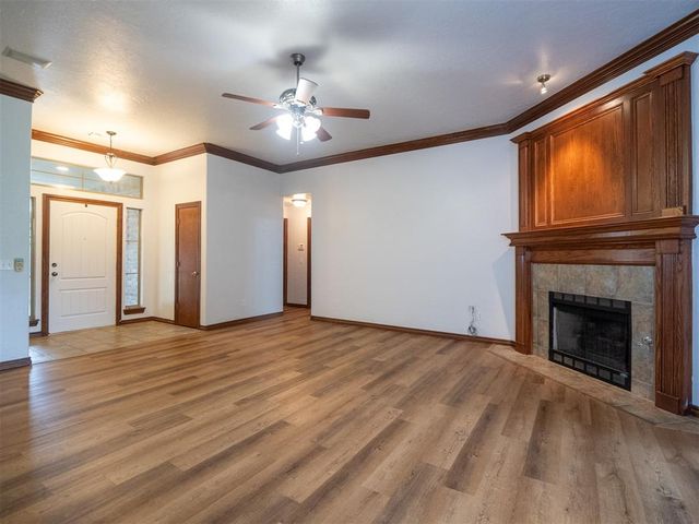 2716 SE 39th Street, Moore, OK 73160