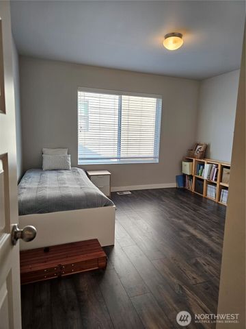 34012 13th Court SW, Federal Way, WA 98023