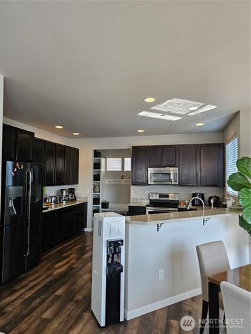 34012 13th Court SW, Federal Way, WA 98023