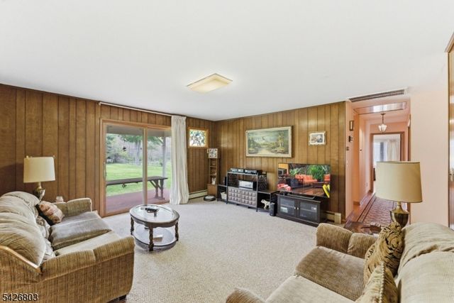 30 Van Orden Rd, West Milford Twp., NJ 07435