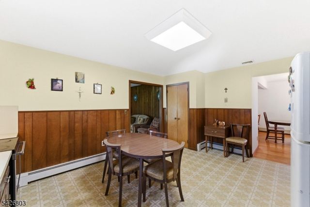 30 Van Orden Rd, West Milford Twp., NJ 07435