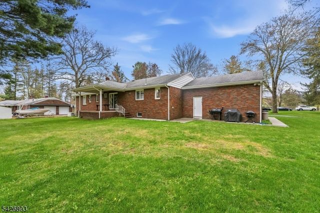 30 Van Orden Rd, West Milford Twp., NJ 07435