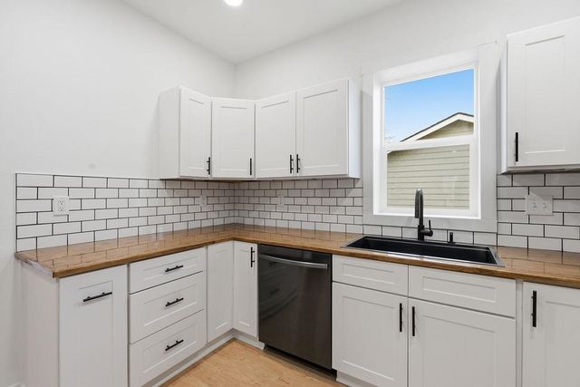 120 E Huffman St, Tekoa, WA 99033