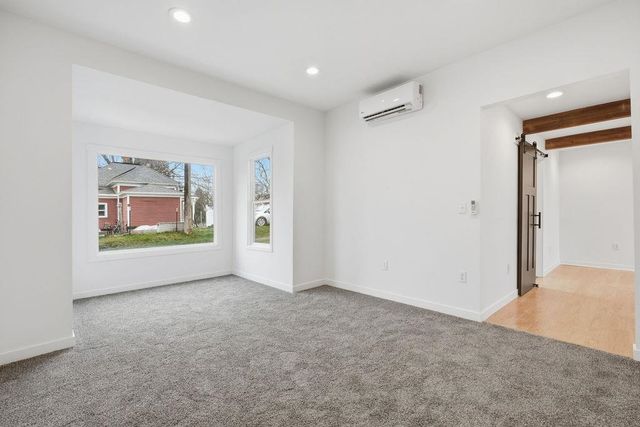 120 E Huffman St, Tekoa, WA 99033