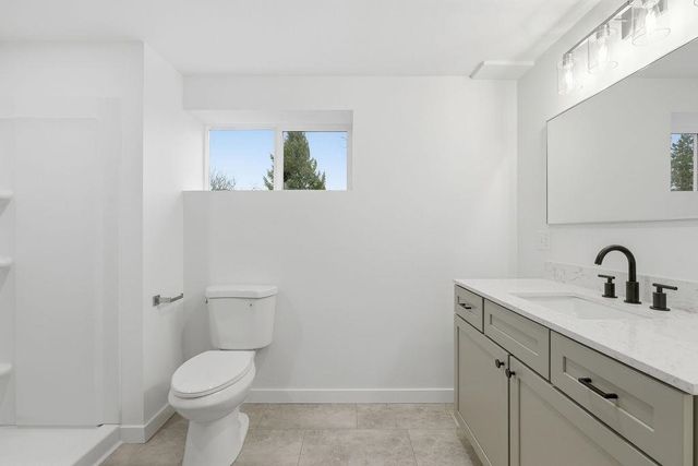 120 E Huffman St, Tekoa, WA 99033