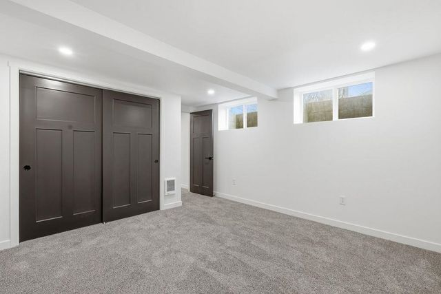 120 E Huffman St, Tekoa, WA 99033