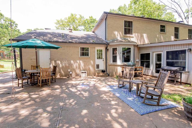 7 Chaparral Lane, Little Rock, AR 72212