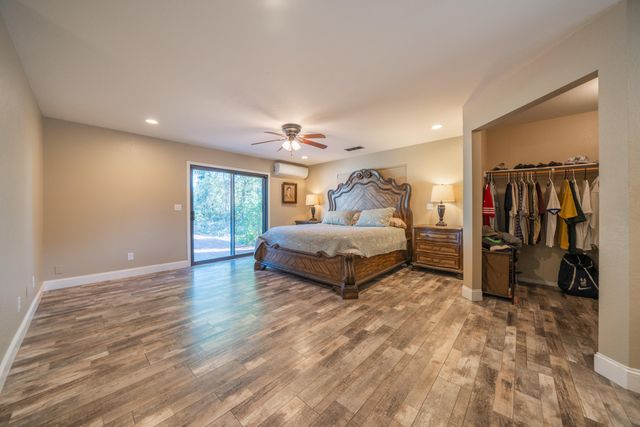 7273 Amigo Way, Redding, CA 96002