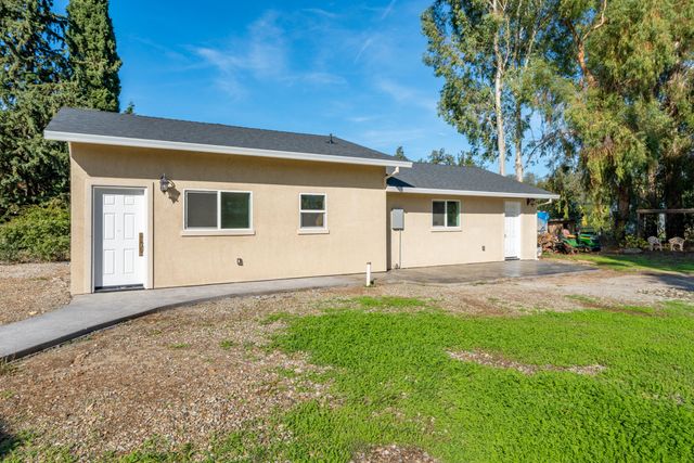 7273 Amigo Way, Redding, CA 96002