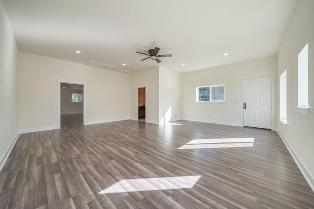 7273 Amigo Way, Redding, CA 96002