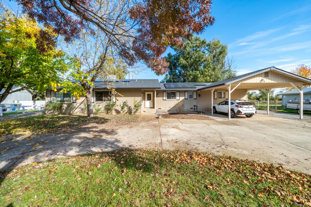 7273 Amigo Way, Redding, CA 96002