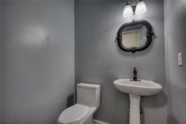 1412 Cherry Oak Trace, Lawrenceville, GA 30045