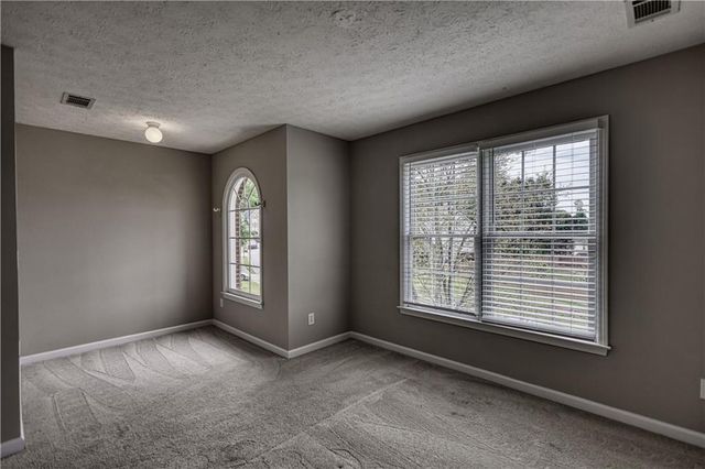 1412 Cherry Oak Trace, Lawrenceville, GA 30045