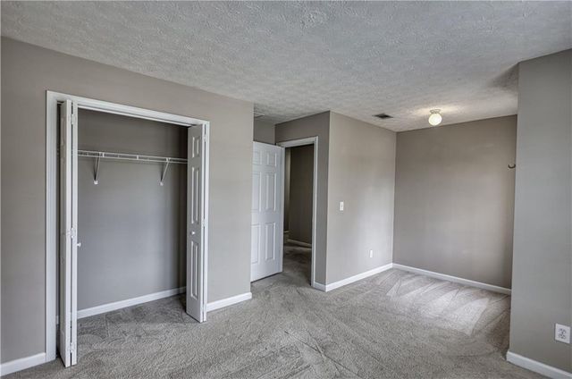 1412 Cherry Oak Trace, Lawrenceville, GA 30045