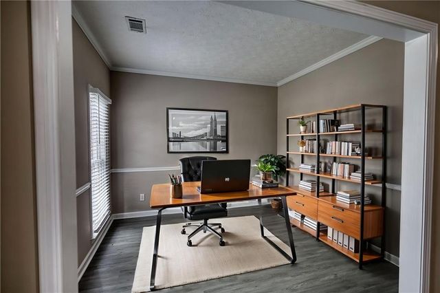 1412 Cherry Oak Trace, Lawrenceville, GA 30045