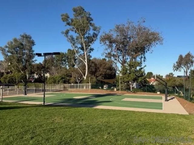 11896 Paseo Lucido 121, San Diego, CA 92128